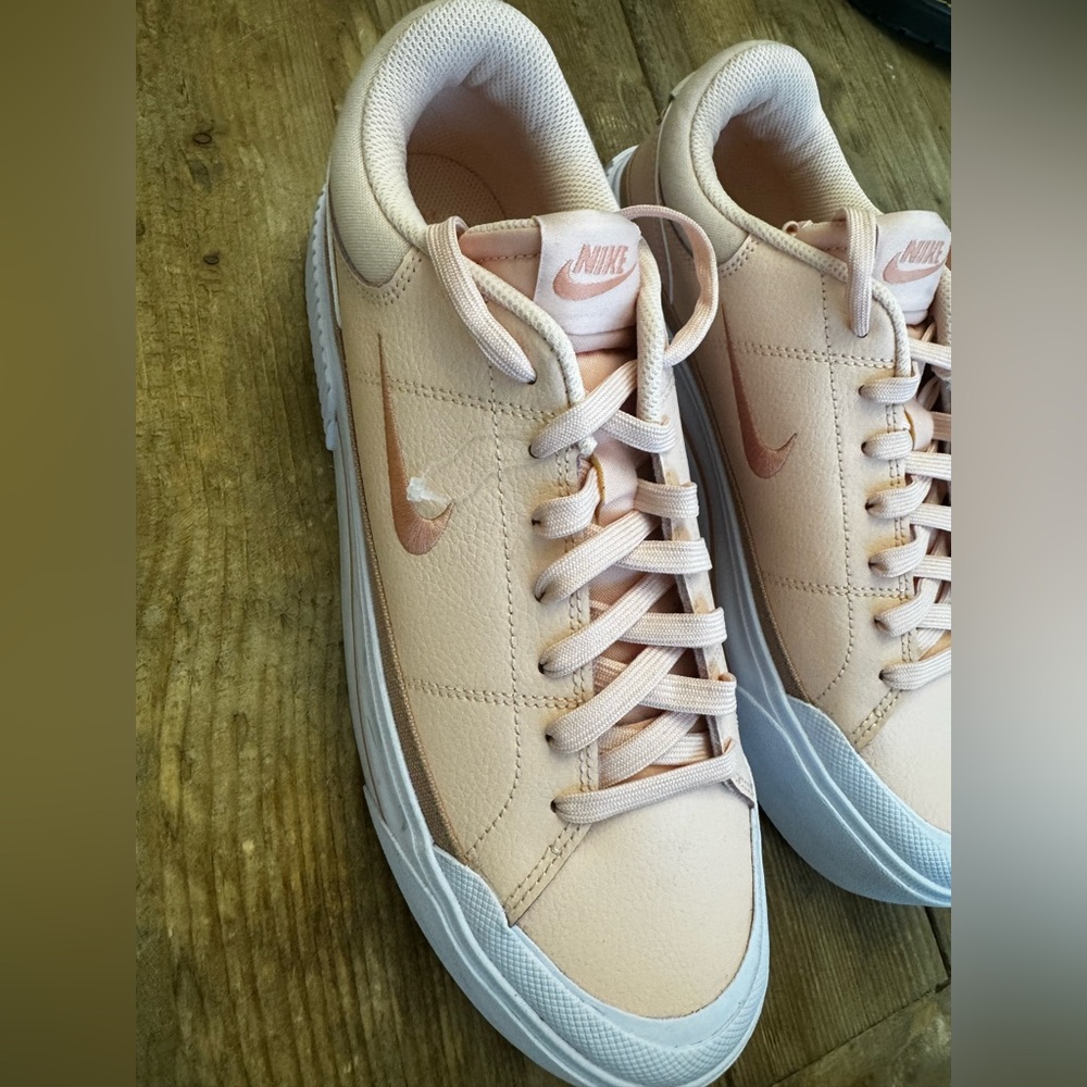 New Nike Court Legacy Lift Women's $95 Size 11 Washed Coral/Apricot Agate/White - Picture 6 of 10
